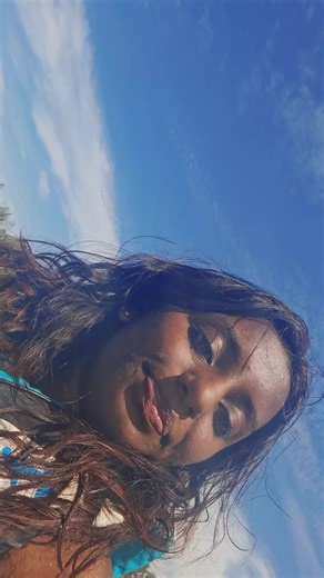 the life guard had to call me back because I went to far😭💀 #seakayaking #kayak #cruise #travel #wlw