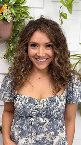 The gorgeous Ali Carr QVC came in to get her curls refreshed and more defined! Look at those gorgeous gorgeous curls!😍 #curlyhairstyles #definedcurls #summerhair | Calista by Maria McCool