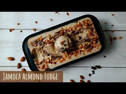 Jamoca Almond Fudge / Coffee Ice Cream with Roasted Almonds & Chocolate Fudge / Recipe