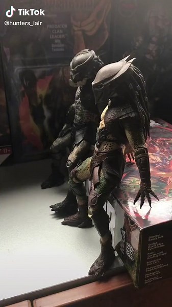 Un poco de baile para empezar la semana 🤣 #predator #depredador #prey #bailefunk #baile #fyp #parati #stopmotion #humor #thesimpsons #20thcenturyfox