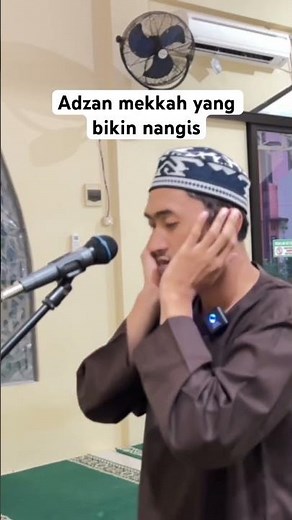 ADZAN MEKKAH YANG BIKIN KAMU NANGIS