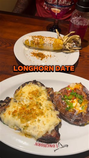 179K views · 24K reactions | Longhorn porterhouse steak me with the parmesan crusted cheese on top  longhorn better than these high end restaurants and im standing on it ! I love me a good long pour . The spinach dip is top tier and I just love me some @longhornsteaks forever !! #longhorn #longhornsteakhouse #steak #foodie #atlfoodie #instafood #porterhousesteak #ribeye | gourmetangiie | Facebook
