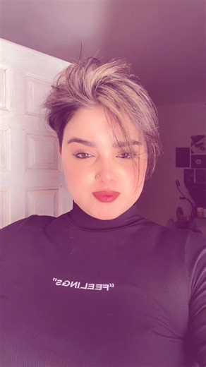 فراشة جميلة