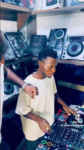 nepanka by Alien skin ft Sandra nax