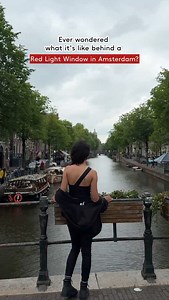The last part got me really creeped out and a girl was murdered here! 🤯 This is the Worlds first museum where you can actually visit and see what goes on behind the red lights of Amsterdam. The thriller movie enthusiast made me do it. Do you know a working girl was Murdered in this very place? A crime which is still unsolved. You can read her story and know more about their lives in this building which is one of the oldest monuments of Amsterdam. [ Aakriti Rana, Amsterdam, holland, things to do