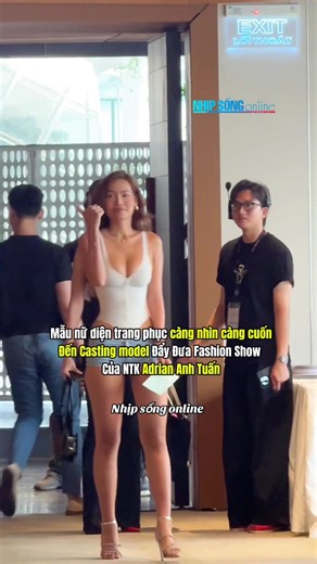 Mẫu nữ diện trang phục càng nhìn càng cuốn Đến Casting model Đẩy Đưa Fashion Show Của NTK Adrian Anh Tuấn #DayduaAdrian #tiktokgiaitri #AdrianAnhTuan #DayDua #DayDuabyAdrianAnhTuan