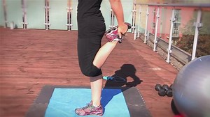 How To Do Leg Stretches