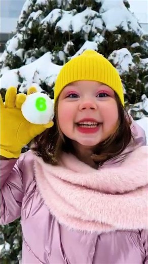🎉 Let’s COUNT SNOWBALLS and PLAY! ❄️ Fun Learning Adventure! 🔢