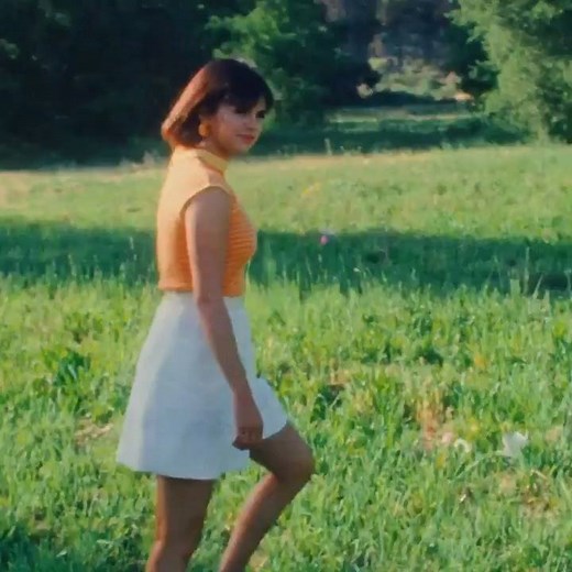 The new video for “Back To You” from Selena Gomez is out today! Watch now >>> http://smarturl.it/apeqqt | Universal Music Group