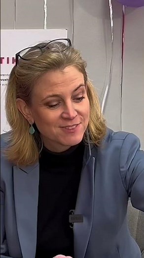 NEOS lesen dein Kommentar 2023