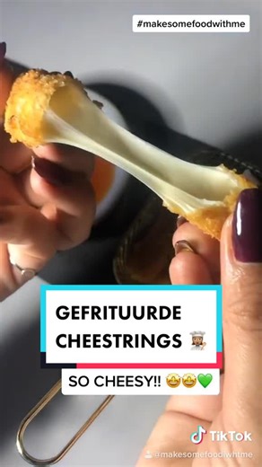 GEFRITUURDE CHEESTRINGS 👩🏽‍🍳💚 #fyp #food #snack #recepten #voorjou #voorjoupagina #foryou #foodtiktok #quickrecipes #tiktoknl #snacks #bites