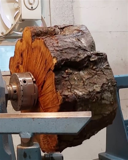 456K views · 704 reactions | Unveiling an Amazing Pattern through Woodturning | DIY & Crafts | Facebook