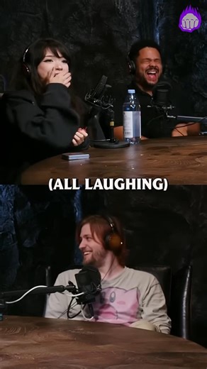 His most EMBARRASSING high school story... 💀 #emiru #podcastclips #embarrassingstories