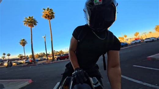 Ardiente , caliente 🔥 #bikelife #bikerboy #biker #bike #virel | Chris