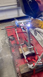 430K views · 4.1K reactions | Shovelhead chopper hard tail instal. #motorcycle #bikelife #harleydavidson #biker #shovelhead #fyp #foryoupage #panhead #chopper #shovelheadsforever #fypシ゚viral #chopper #choppershit #throttleaddiction #bikers #bikebuild #builtnotbought #easyrider #reelschallenge #reelstrending #motorcyclesofinstagram | 843chops | Facebook