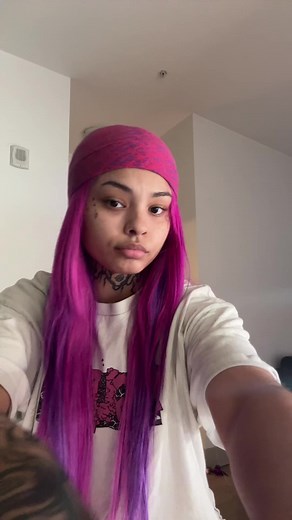 Alien girl👾 (@thealiengirl._._)’s videos with oblivion by grimes - fran