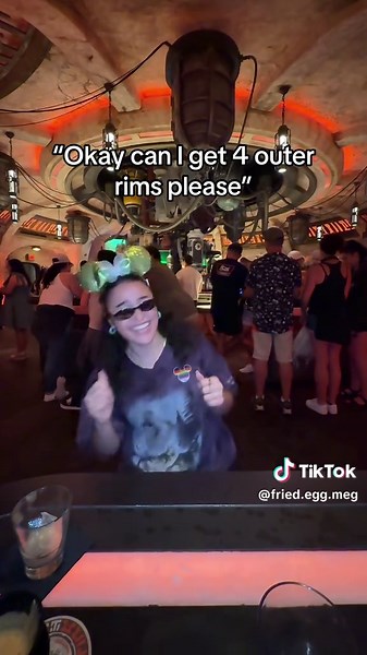 Oga’s Cantina: The Best Drink Orders at Galaxy’s Edge