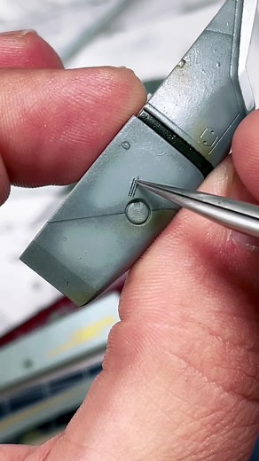 Just today’s PSA thanks to @justin_danger_nunley Happy Modeling… #anime #scalemodeling #dangerzone #macross