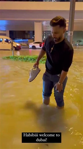 Watch | Singer Rahul Vaidya Wades Through Knee-Deep Water Amid Dubai Rains 📽️: rahulvaidyarkv/Instagram Read More: https://www.ndtv.com/india-news/dubai-rain-video-singer-rahul-vaidya-wades-through-knee-deep-water-amid-dubai-rains-5459891 | NDTV