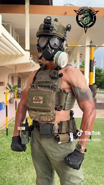 พี่ต้น Blackknight ⚡️🙀🙀. #crocodiletactic #salomon​ #mechanix #bodyweight #blackknight #pushups #ดันพื้น #workout #crossfit​ #tireflip #แข่ปฏิบัติการพิเศษ​ #สายพลังtactical #ดันพื้นเท่ๆ #ตำรวจสวาทออกกำลังกาย#ตํารวจสวาทออกกําลังกายrkout #t#tacticals#swats#swatworkoutแฟชั่นออกกำลังกาย#แฟชั่นออกกําลังกายุขภาพ#ออกกําลังกายเพื่อสุขภาพไขมัน#ออกกําลังกายลดไขมันกล้ามเนื้อ #พัฒน#พัฒนาตัวเองn#fitnessม#ถุงมือแมคคานิคงเ#รองเท้าโซโลมอนนพ#ดันพื้นเท่ๆนพื้นโหดๆ