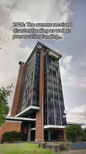 Historic Abandoned Building in Pasadena, Texas