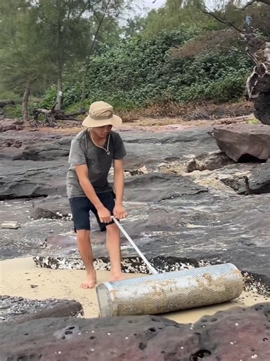 Amazing Beach Treasure Finds: What Did I Discover?
