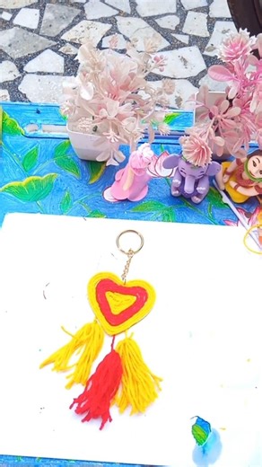 diy Kyeychain making idea with woolen idea #Keychain carft idea #Rashmipal677 #shorts