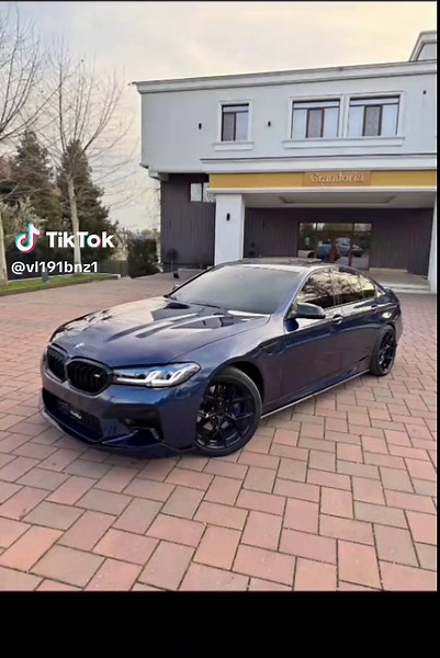 F10 vs F90: Analiza BMW M