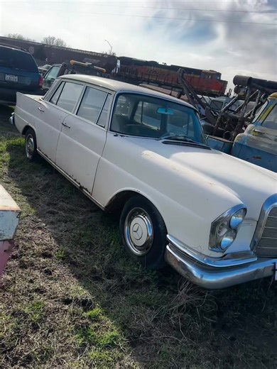 396K views · 14K reactions | Muscle cars, Hot Rods, Rat Rods, Land yachts, and more… CLASSIC CAR PROJECT HEAVEN | Browne Auto Salvage | Facebook