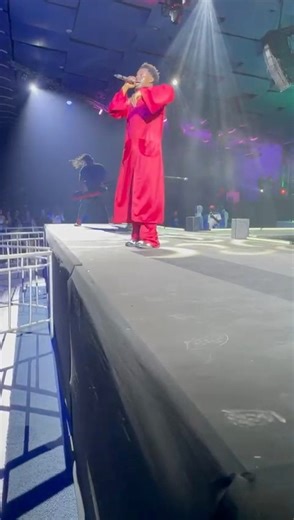 SANTA • HIGHLIGHTS • — Saint Floew Live On Stage! Happening Now at the Hippodrome The Hustle & Heritage Concert is in full swing and the energy is electric! | EarGround TV