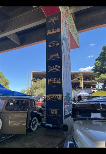 Pop up meet @perkeeooooo @triple9 @AstroGQ36 @Ybf_ Dalowk @crazy_towngta @Droo @Jonathan🏆 #foryoupage #lowridersgtav #gtacarmeet #gtalowriders #gtarp