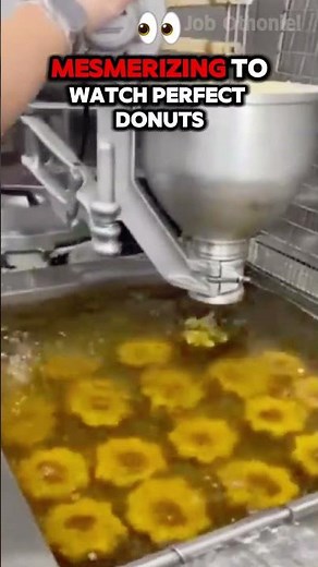 Watch How This Donut Machine Works Like Magic!