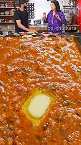 Farah Khan Makes Pav Bhaji With Chef Sanjyot Keer..😋😋 [ pav bhaji, pav bhaji recipe, pav recipe, pav bhaji yfl, pav bhaji kaise banate hain, bollywood, celebrity, Farah Khan, yfl, Sanjyot Keer, street food, food, recipe, your food lab ] . . #pavbhaji #pavbhajirecipe #pavbhajilove #pavbhajilovers #streetfood #reelsinstagram #contentcreator #igreach #igfood #igtrend #explore #growth #bollywood #celebrity #celebrityfood #celebrityrecipe #farahkhan #chef #sanjyotkeer #yfl #yourfoodlab #viral #tren