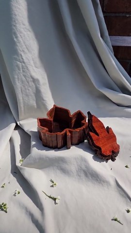 Handcrafted Maple Leaf Box | Exotic Curupay, Panga Panga, Padauk Wood Keepsake Storage - Etsy