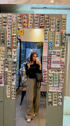 Shootera Photobooth on Instagram: "Made with love at @shootera.id 💝😚 Frame gemes, aksesoris lucu, muat buanyakk orang, lighting bagus, ayo deh coba hasilnya ga pernah mengecewakan 🤏✨ 📍Sudutlagi Sengkang (@sudutlagi.sengkang) #ShooteraPhotobooth #Sudutlagi #Photobooth #Photobox #Sengkang #Wajo #Makassar"