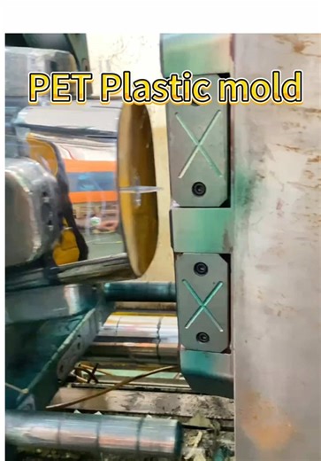 PET plastic mold #InjectionMolds #PlasticMolds #InjectionMolds #HuangyanMolds #Automotivemolds #mould