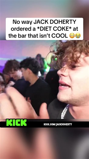 No way JACK DOHERTY ordered a *DIET COKE* at the bar that isn’t COOL 😳😭 #fyp #jackdoherty