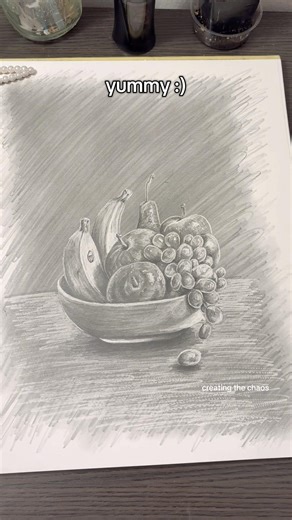 Erasing a fruit bowl ✏️ inverse drawing #drawing #artprocess #fruitart #weirdart