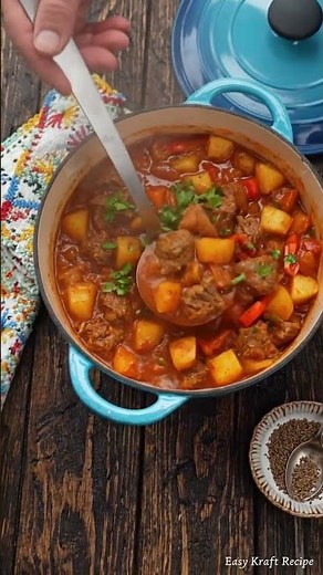 HUNGARIAN BEEF GOULASH video