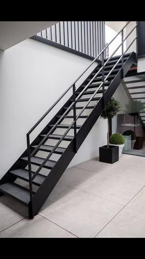 Diseño de Escaleras y Barandales Modernos