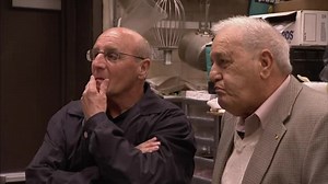 Cake Boss S05:E07 - Moving Cake, Marbles, Mess-Ups