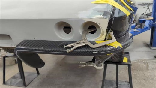 Don't Get Screwed! If you're using any type of removable panel fastener to attach a fiberglass panel PLEASE STOP! Make it your New Year's resolution to use anything but that or it's going to come back to really screw you! Round holes will come back to haunt you sooner or later. | Dynamic Corvettes