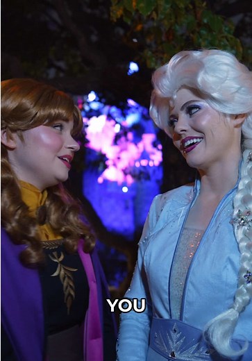 Elsa vs. Anna Game Night: Who Wins?