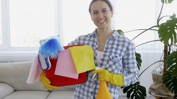 10 Must-Know Tricks for Making Cleaning Faster and Easier