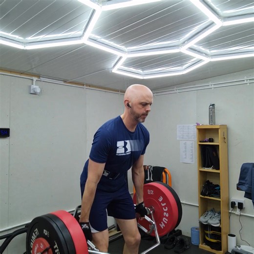  What is a Trap Bar (or Hex Bar) Used For? The trap bar—sometimes...