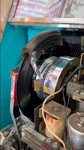 REAL jukebox sound!