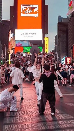 this part got me strutting odee #kpopinpublic #alldayproject