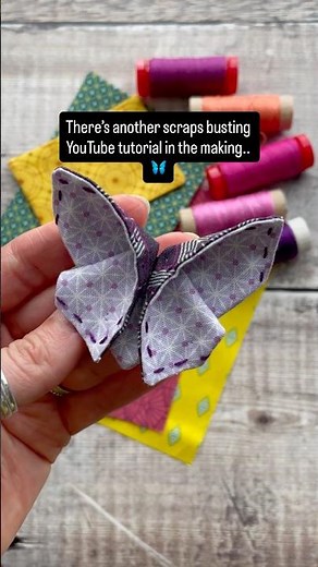 Fabric origami butterfly with embroidery - full tutorial linked below #fabricscraps