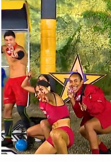 Viviana culmina la misión y le da 20 mil dólares 💰 de RECOMPENSA al equipo rojo ❤️💪 #ExatlonEEUU ¿qué te pareció la victoria?
