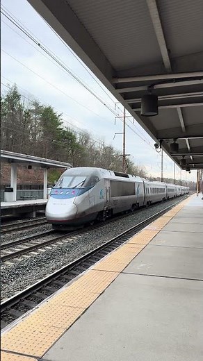 This is why train enthusiasts love the Acela #trainspotting #amtrak #acela